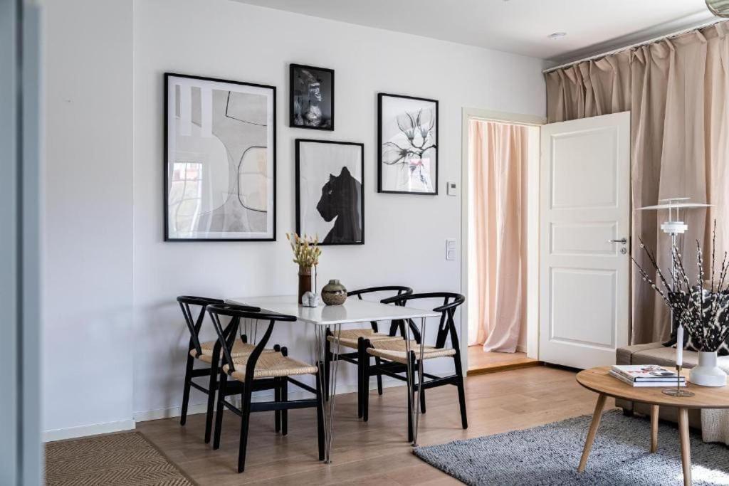 Beautiful And Modern Accommodation Near Stockholm City Exteriör bild