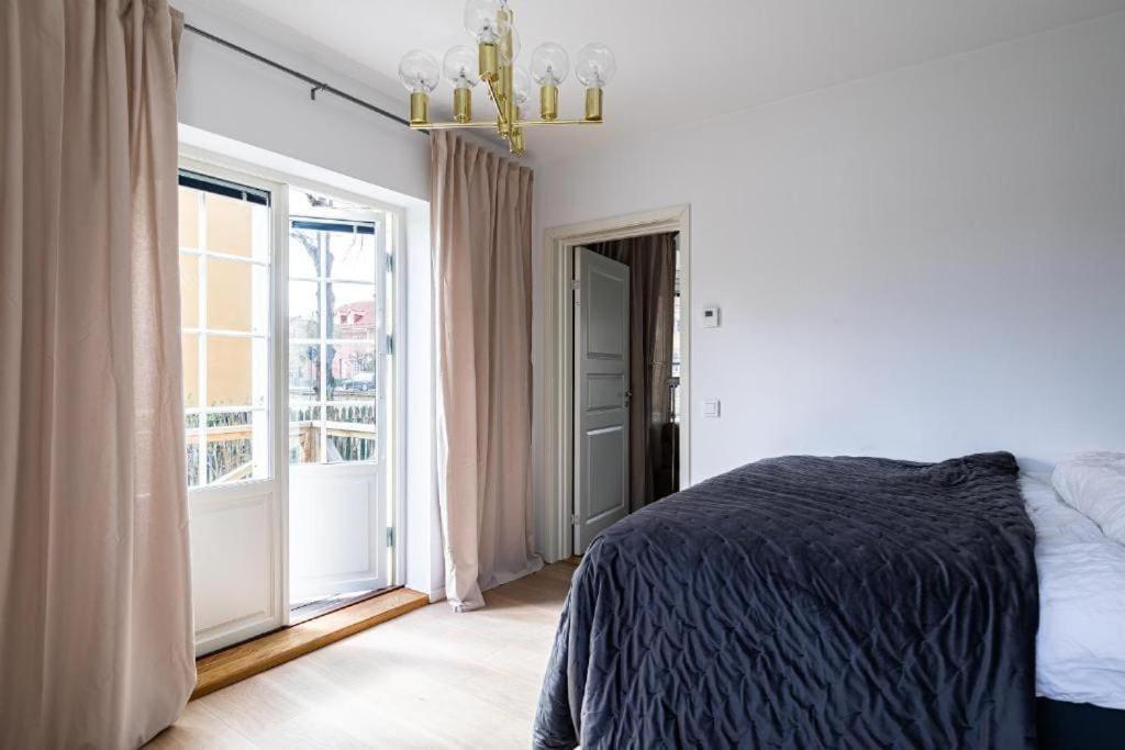 Beautiful And Modern Accommodation Near Stockholm City Exteriör bild